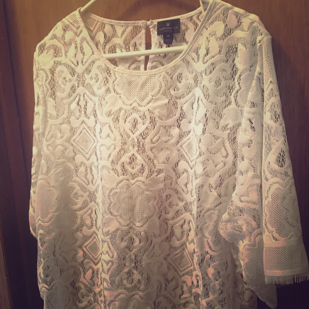 Lacey top
